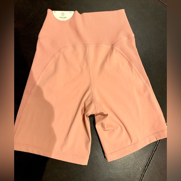 BNWT aerie offline salmon biker shorts - Picture 2 of 4